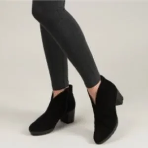 Munro Shoes Munro Robynette Black Leather Booties New In Box 5n Poshmark
